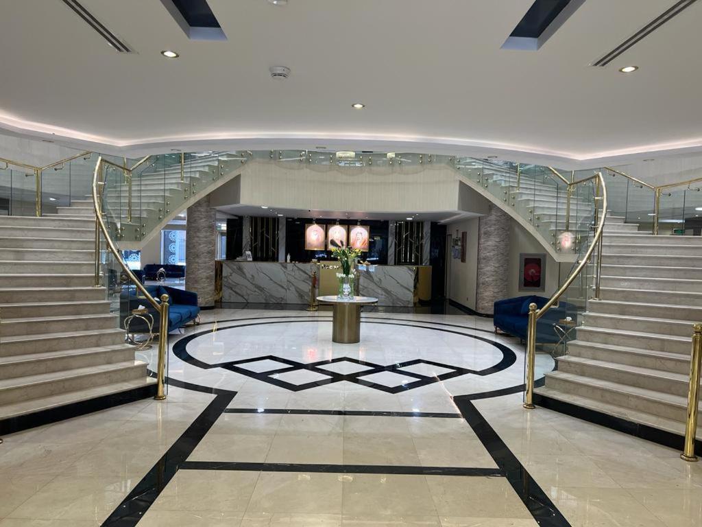 ホテル Al Ansar Golden Tulip マディーナ エクステリア 写真